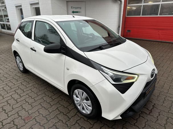 Toyota Aygo 53 kW image number 2