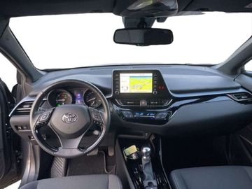 Car image 13