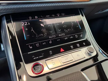 Car image 33