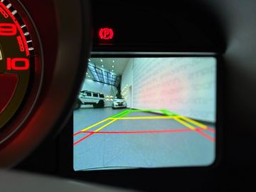 Car image 30