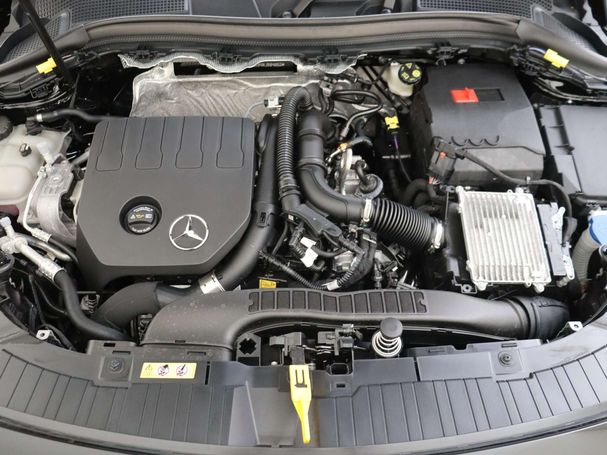 Mercedes-Benz GLA 180 100 kW image number 11