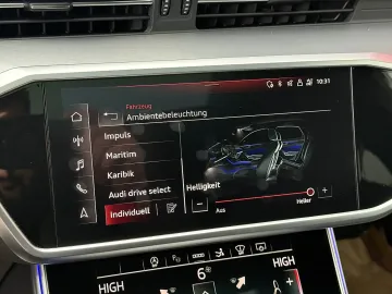 Car image 40