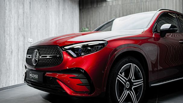 Mercedes-Benz GLC 300 198 kW image number 4