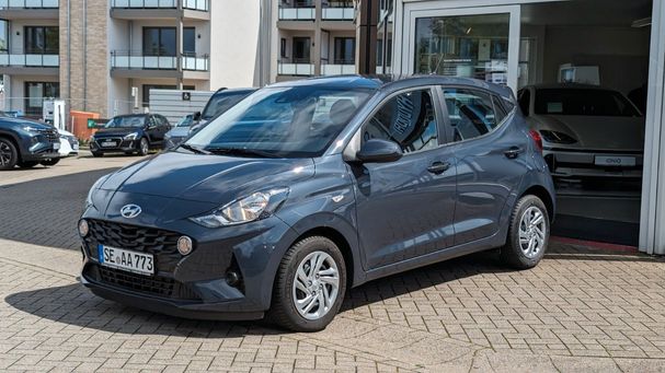 Hyundai i10 1.0 49 kW image number 1