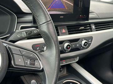 Car image 37