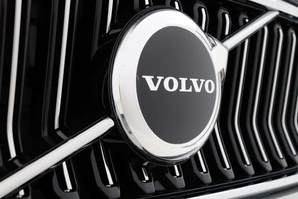 Volvo XC40 Recharge T4 Bright 155 kW image number 17