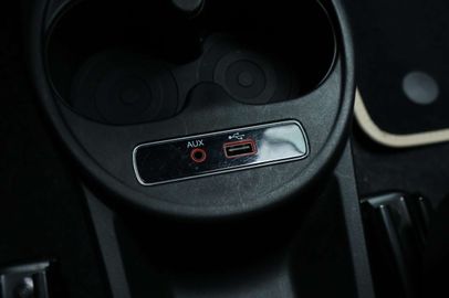 Car image 31