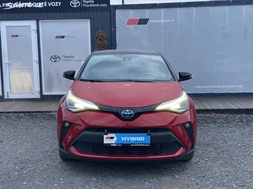 Car image 3