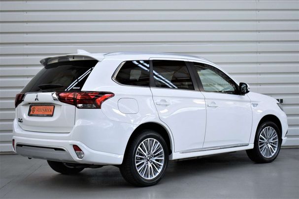 Mitsubishi Outlander Spirit 4WD 165 kW image number 4