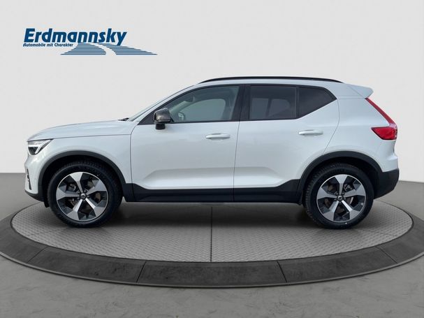 Volvo XC40 B3 Plus Dark 120 kW image number 5