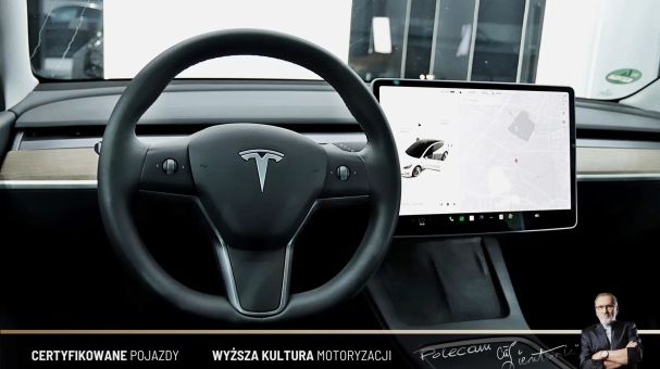 Tesla Model 3 AWD 353 kW image number 20