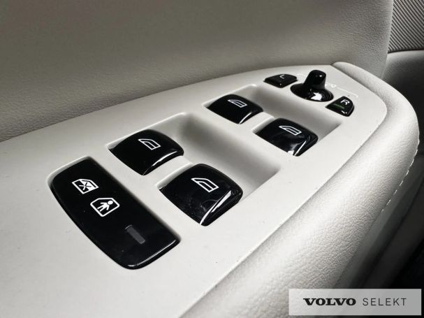 Volvo XC90 AWD 173 kW image number 15