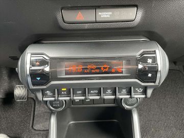 Car image 29