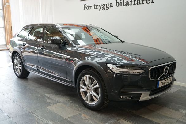 Volvo V90 Cross Country D5 AWD Momentum 174 kW image number 1