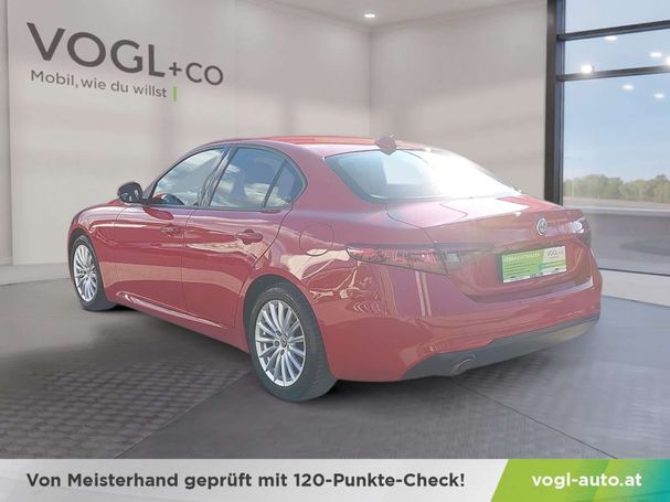 Alfa Romeo Giulia 2.2 Diesel Business 118 kW image number 12