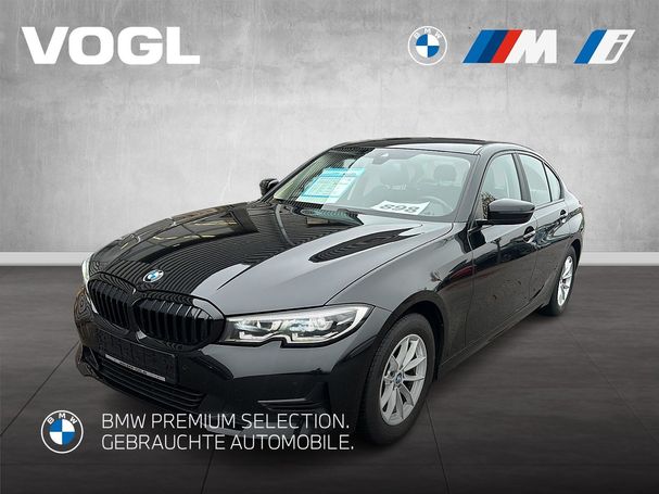 BMW 320i 135 kW image number 1