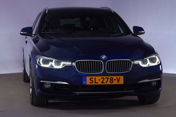 BMW 318i Touring Luxury Line 100 kW image number 27