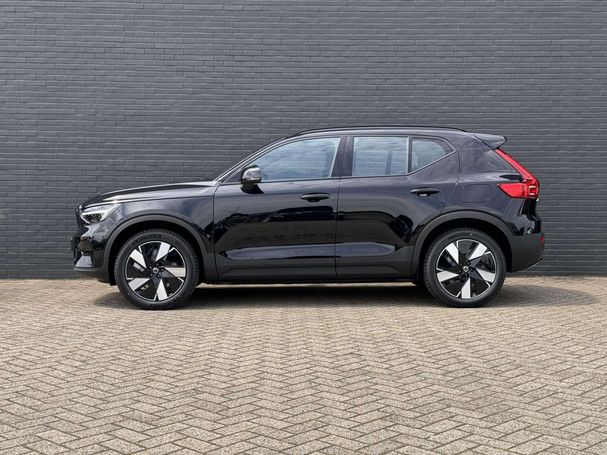 Volvo XC40 Single Motor Plus 175 kW image number 3