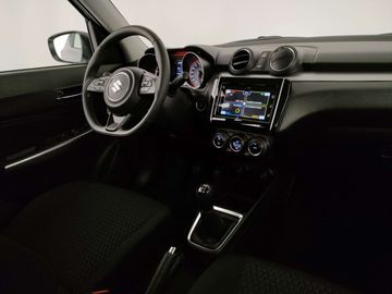 Car image 10