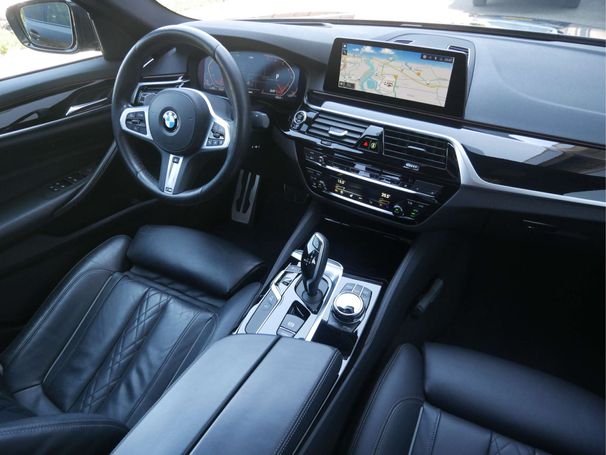 BMW 540i xDrive 250 kW image number 4