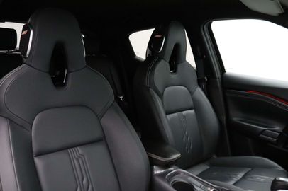 Car image 41