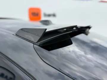 Car image 39