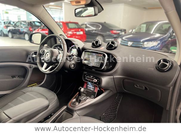 Smart ForTwo coupe EQ 60 kW image number 16