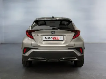 Car image 5