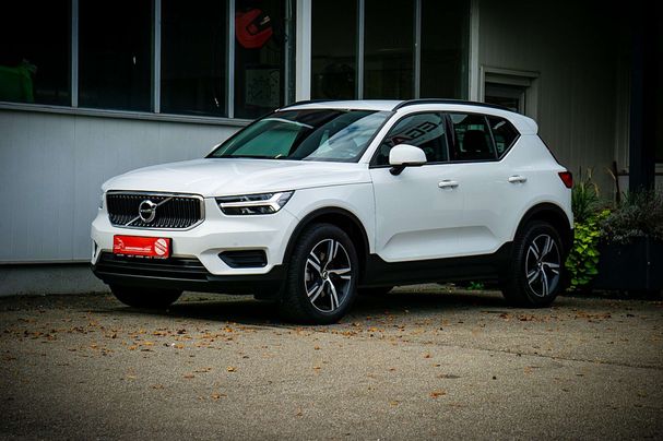 Volvo XC40 D3 AWD Geartronic 110 kW image number 2