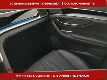 Car image 34