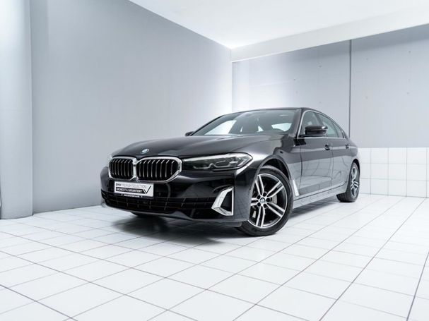 BMW 530i Luxury Line 185 kW image number 1