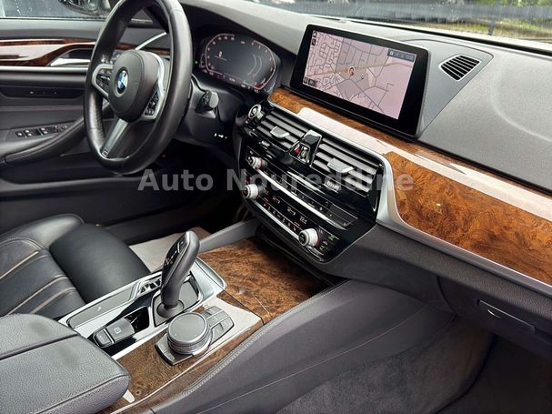 BMW 520d Touring 140 kW image number 31