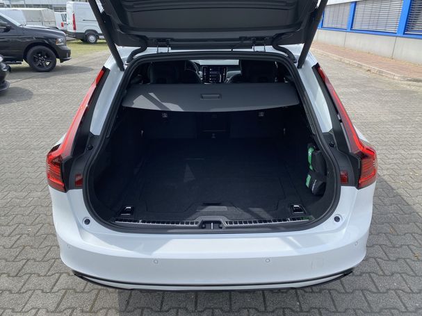 Volvo V90 B4 Plus 145 kW image number 11