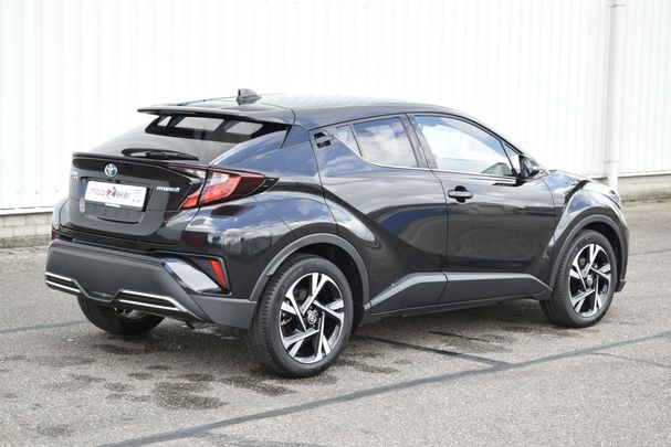 Toyota C-HR 2.0 Hybrid 135 kW image number 2