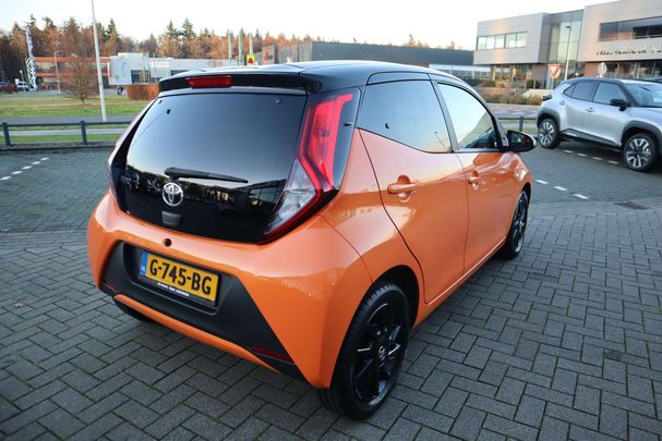 Toyota Aygo X 53 kW image number 6