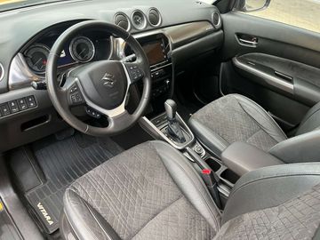 Car image 8