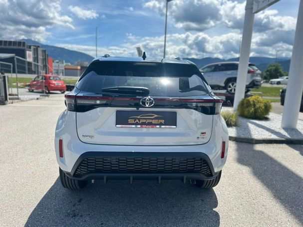 Toyota Yaris Cross 1.5 Hybrid GR SPORT 85 kW image number 6