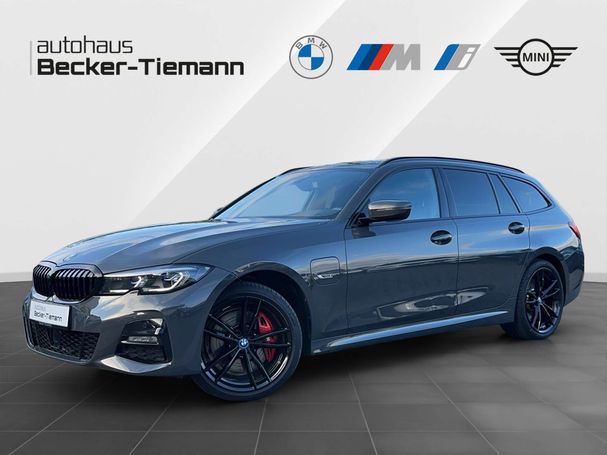 BMW 330 e Touring M Sport xDrive 215 kW image number 1