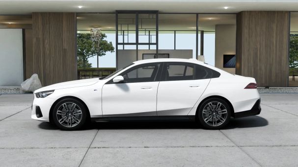 BMW 520d xDrive 145 kW image number 5