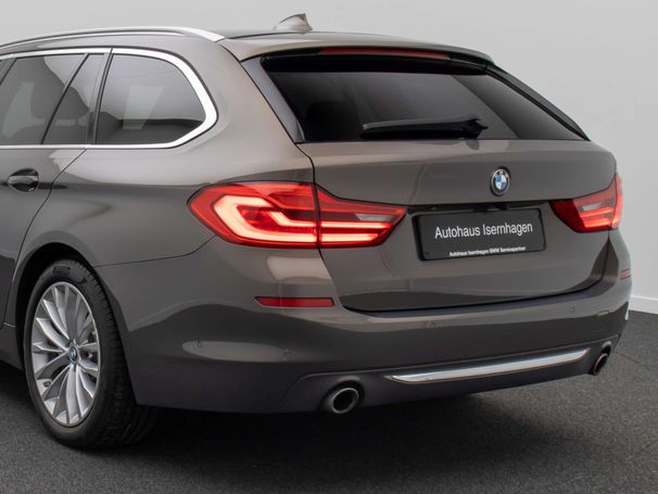 BMW 520d Touring Luxury Line 140 kW image number 16