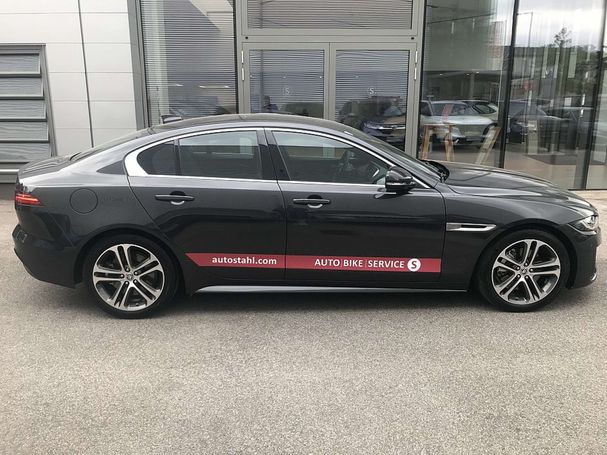 Jaguar XE 150 kW image number 2