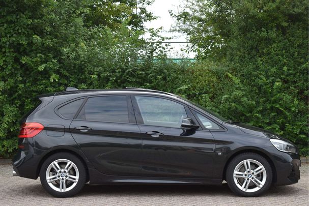 BMW 220i Active Tourer 141 kW image number 4