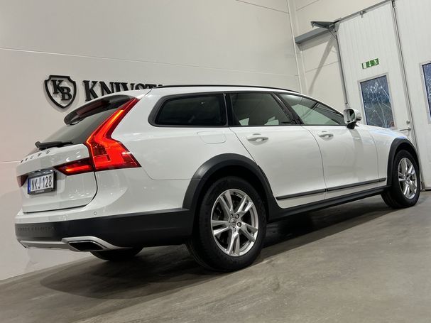 Volvo V90 Cross Country D4 AWD 140 kW image number 20