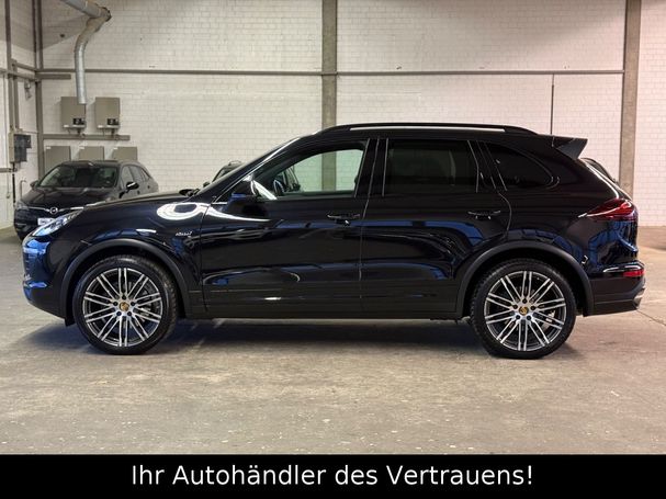 Porsche Cayenne Turbo 193 kW image number 4