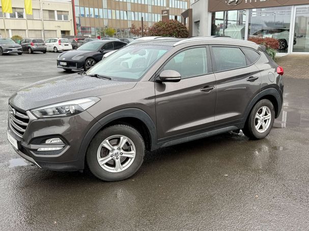 Hyundai Tucson 2.0 CRDi 4WD Intro Edition 100 kW image number 2