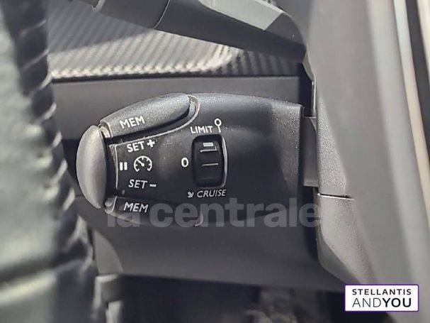 Peugeot 2008 PureTech 130 Allure 96 kW image number 23