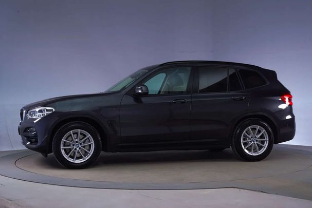 BMW X3 xDrive30e M 215 kW image number 3