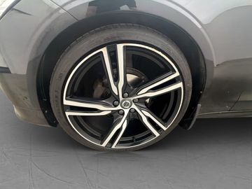 Car image 38