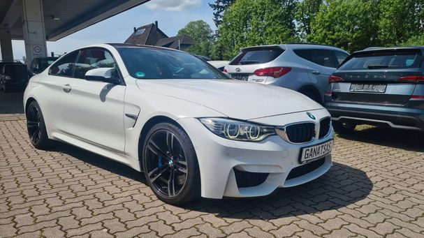 BMW M4 Coupe 317 kW image number 1