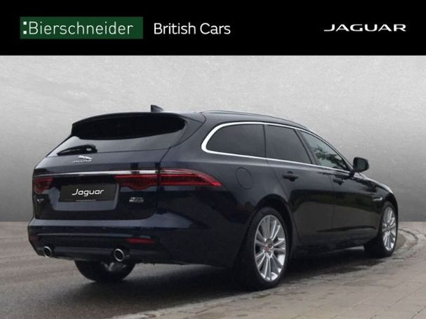 Jaguar XF Sportbrake 30t AWD Portfolio 221 kW image number 2